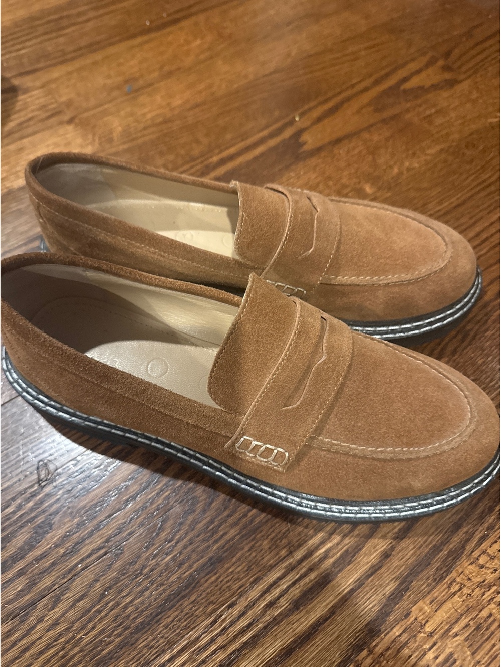 Boden Chunky Cleated Sole Loafers Size 41/9.4